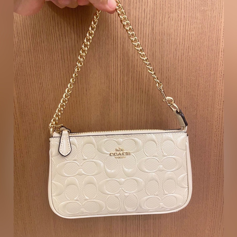 Coach Nolita 19 In Signature Leather# CV419